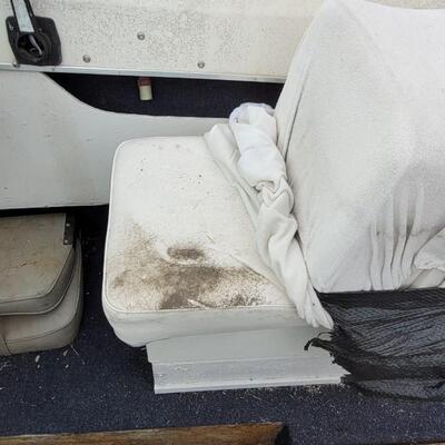 Lot 32: Vintage SPORTSMAN Boat feat. MERCRUISER Engine w/ HOLLEY Carb w/ Trailer (CLEAN TRAILER TITLE Ready to Transfer)