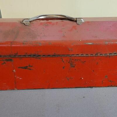 Lot 35: Vintage Red Toolbox 