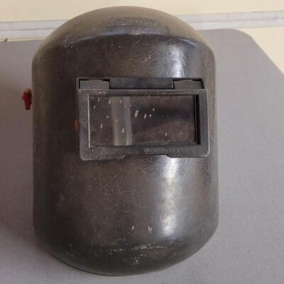 Lot 38: Welding Safety Helmet 