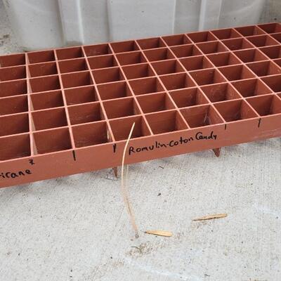 Lot 48: Large Assortment of Hydroponic Growing Accessories 