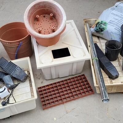 Lot 48: Large Assortment of Hydroponic Growing Accessories 