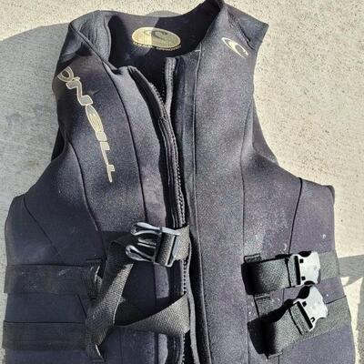Lot 53: (2) Vintage ONEIL Lifejackets