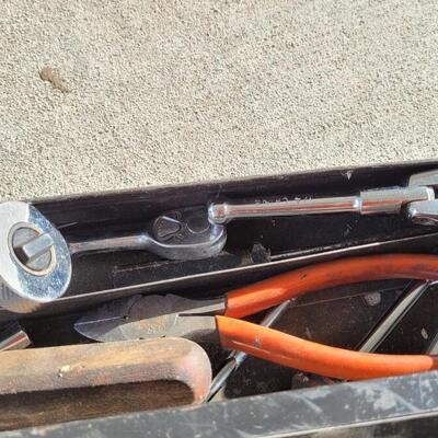 Lot 60: Metal Tray Full of Tools 