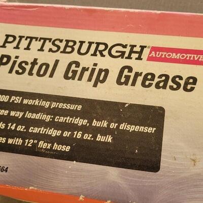 Lot 69: New PITTSBURGH Pistol Grip Grease Gun