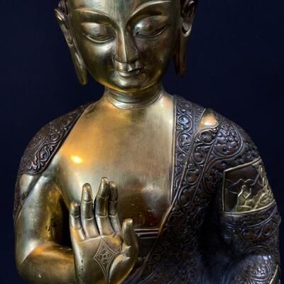 Large Gilded Bronze Seated Buddha on Lotus Base Amazing!