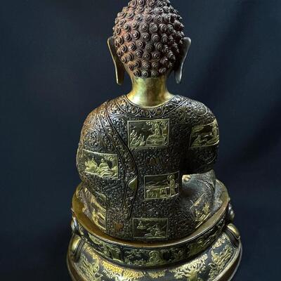 Large Gilded Bronze Seated Buddha on Lotus Base Amazing!