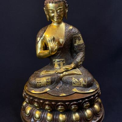 Large Gilded Bronze Seated Buddha on Lotus Base Amazing!