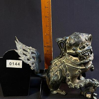 Bronze Chinese Temple Foo Lion Flaming Tail