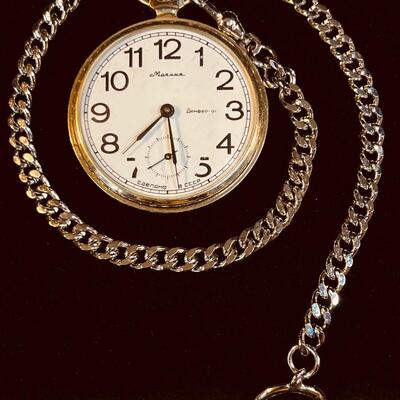 Vintage Russian Caenaho B CCCP Pocket Watch