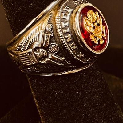 Vintage UNITED STATES ARMY Mens Ring