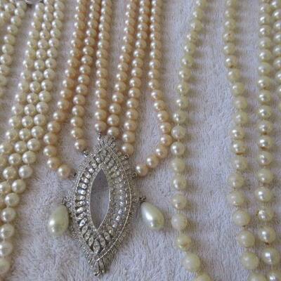 Vintage Imitation Pearl Necklaces