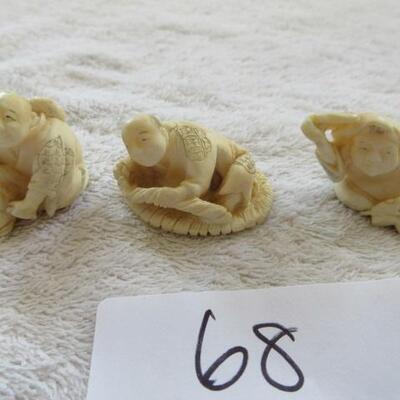3 Chinese Miniature Figures