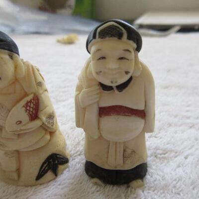 3 Chinese Miniature Figures