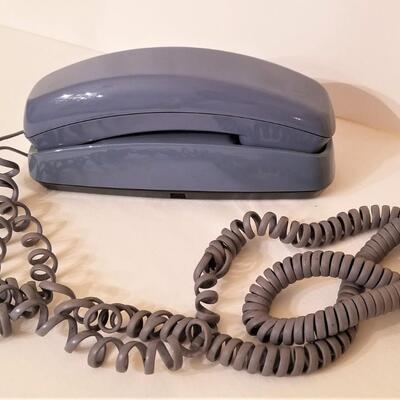 Lot #4 Vintage Slim-Line Telephone