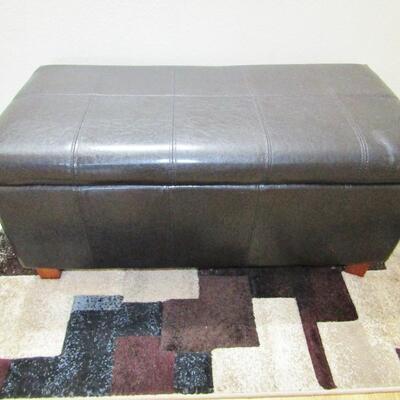 LOT 10 CUSHIONED BENCH WITH STORAGE