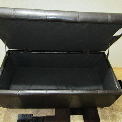 LOT 10 CUSHIONED BENCH WITH STORAGE
