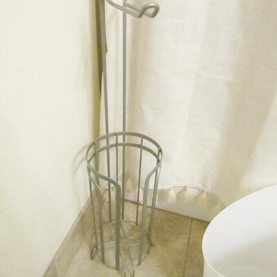LOT 36 SHOWER CURTAIN, WASTE CAN AND TP HOLDER