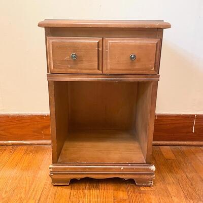 WOODEN NIGHTSTAND WITH DRAWER