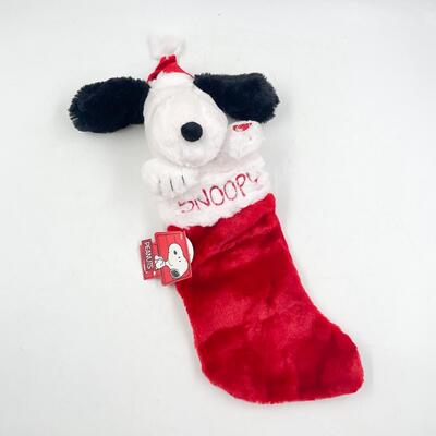*NEW* SNOOPY DANCING CHRISTMAS STOCKING