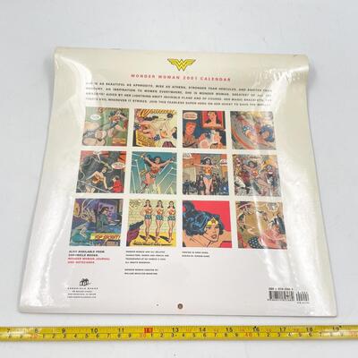 WONDER WOMAN 2001 CALENDAR