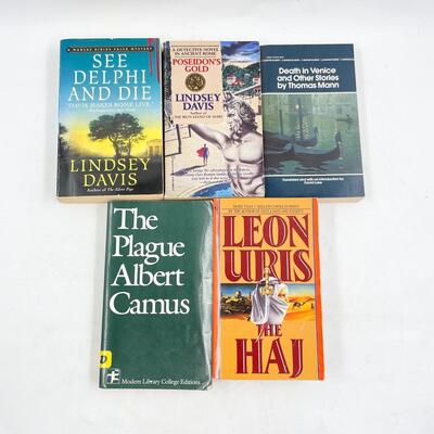 HISTORICAL NOVEL BOOK LOT #2