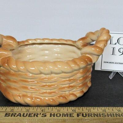 Ceramic Bread/Bun Basket, Unmarked
