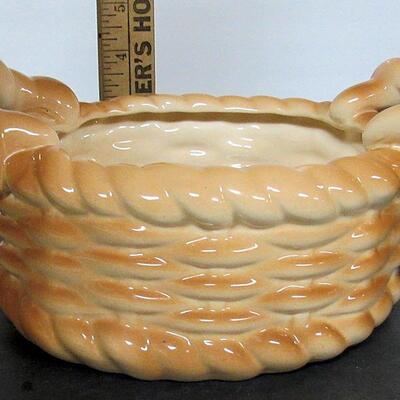 Ceramic Bread/Bun Basket, Unmarked