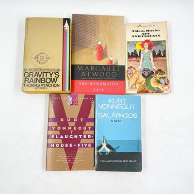DISTOPYIAN/SCI-FI NOVELS BOOK LOT