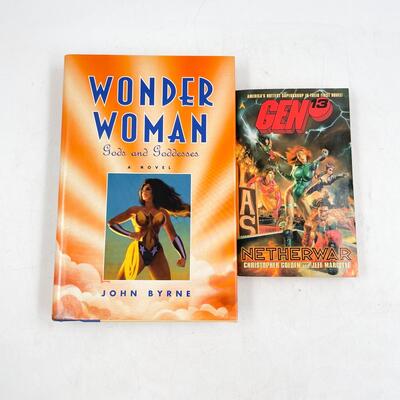 SUPERHERO/COMIC BOOK LOT