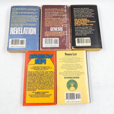 SCI-FI NOVELS BOOK LOT #1