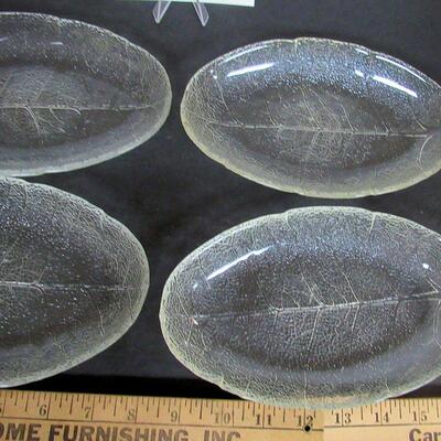 4 Vintage Tree of Life Small Platters or Corn Plates