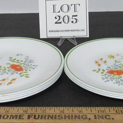 7 Corelle Wildflower 8" Plates, Read description