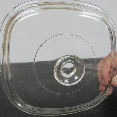 Corning Covered Casserole, Spice of Life, 8" Wide, Read description