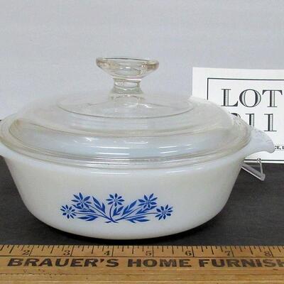 Fire King Anchor Hocking Covered Casserole, Cornflower Pattern, 1 Qt, USA