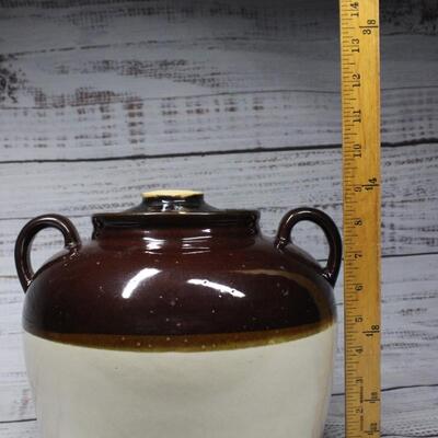 Ceramic potteryVintage Made in U.S.A. Double Handle Bean Pot