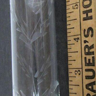 Tall Thin Clear Bud Vase With Rose Pattern