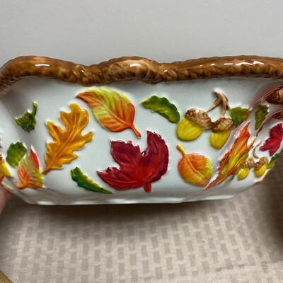 Pair of Leaf Shaped Fall Autumn Thanksgiving Serving Bowls