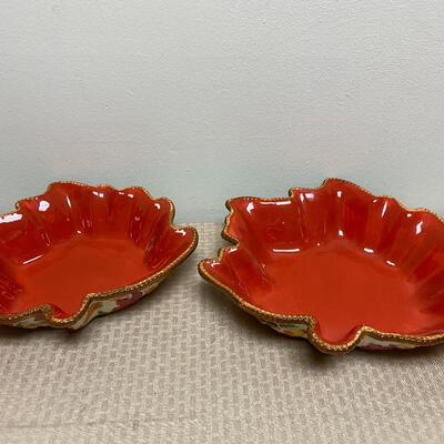 Pair of Leaf Shaped Fall Autumn Thanksgiving Serving Bowls