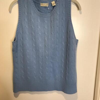 Sky color cashmere sweater and tank