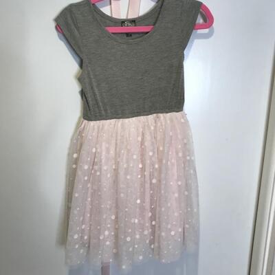 Size 5 girlâ€™s dress