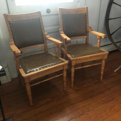 Pair of Matching Oak Chairs (LR- RG)
