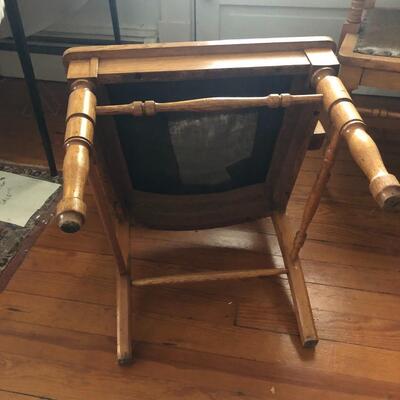 Pair of Matching Oak Chairs (LR- RG)