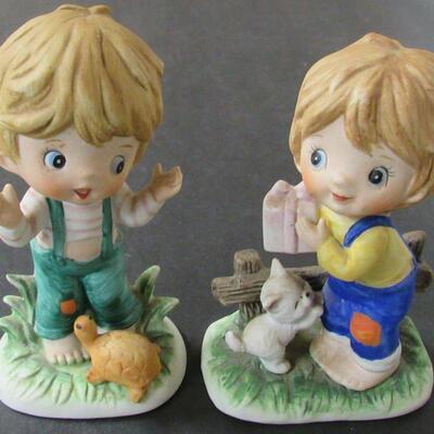 Lot of 2 Cute Kid Figurines