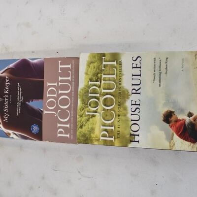10 Novels by Jodi Picoult: House Rules, The Pact
