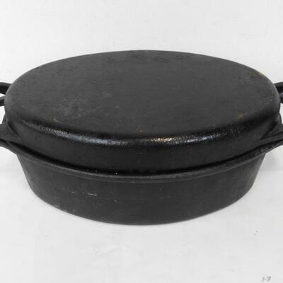 Cast Iron Roaster with Fish Fry Reversible Lid. Oval