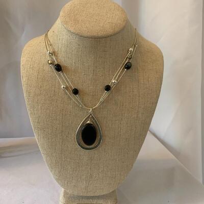 Necklaces and Pendants (M-BB)