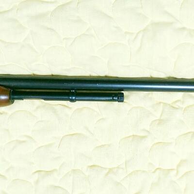 REMINGTON 8"THE FIELD MASTER" .22 RIFLE MODEL # 121 *NO SHIPPING