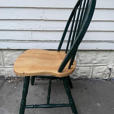 PAINTED WOOD SPINDLE CHAIR