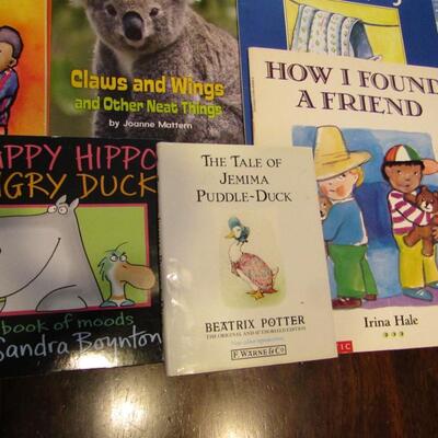 LOT 43  BOOKS FOR YOUNG CHILDREN