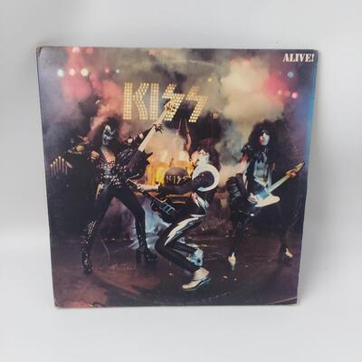 KISS CASABLANCA DOUBLE LP RECORD SET WITH LOTS OF EXTRAS